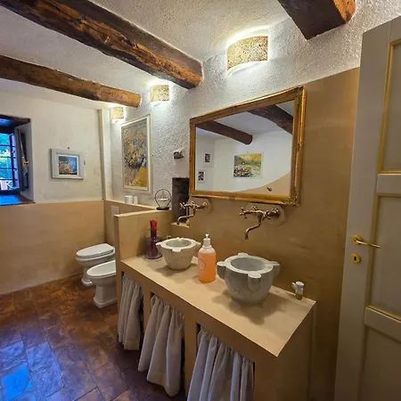 La Casa Rossa - Con Piscina Privata فيلة *