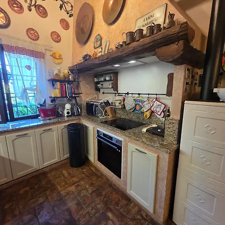 La Casa Rossa - Con Piscina Privata * Marliana